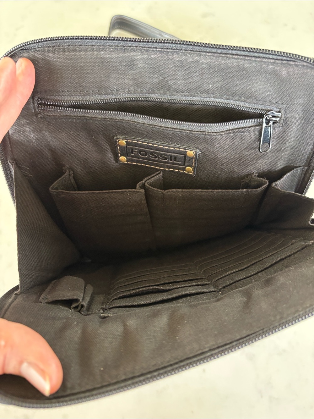 Fossil Leather Crossbody Purse - Picture 5 of 13
